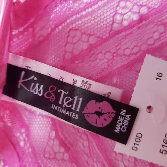 NWT 4 Piece Kiss & Tell Lace String Thong‎ Panties - Picture 7 of 8